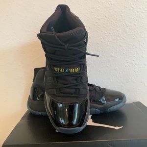 Air Jordan 11 Retro - Gamma Blue